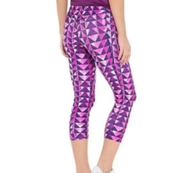 Nike Dri-Fit Capri Geometric Print Pink Purple Leggings SM Barbiecore - Picture 1 of 14